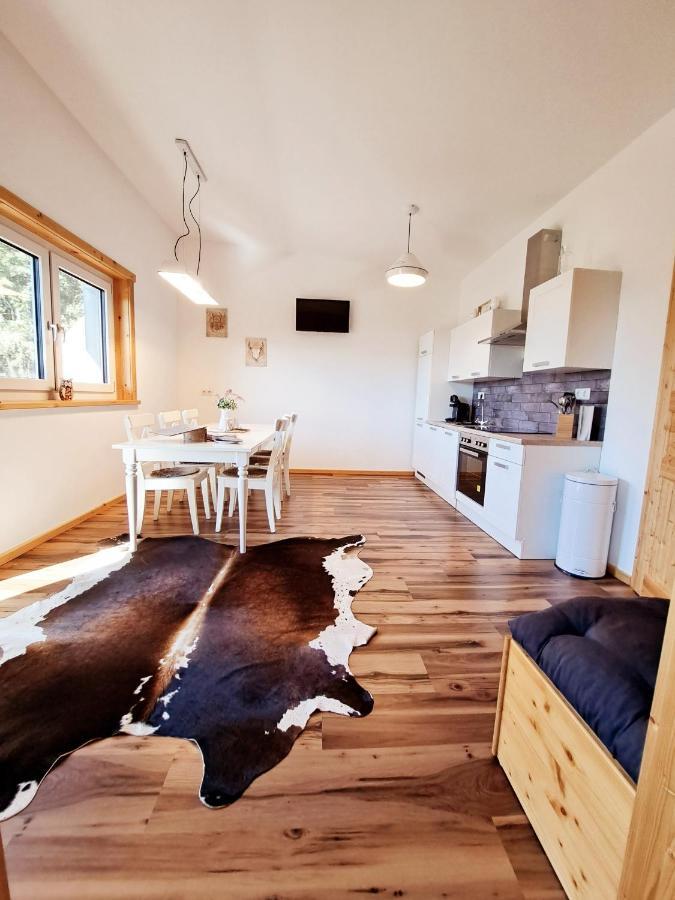Erlebnisbauernhof Gutschi Ranch Kamp Extérieur photo