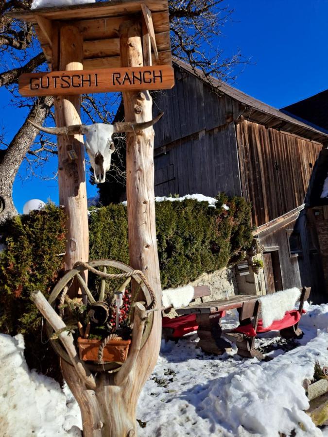 Erlebnisbauernhof Gutschi Ranch Kamp Extérieur photo